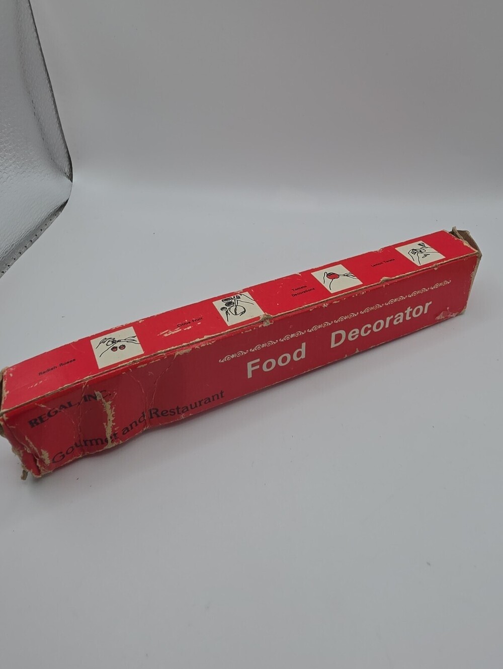 Regal Food Decorator Gourmet Restaurant Kitchen Utensil Box Instruction Vtg 1983